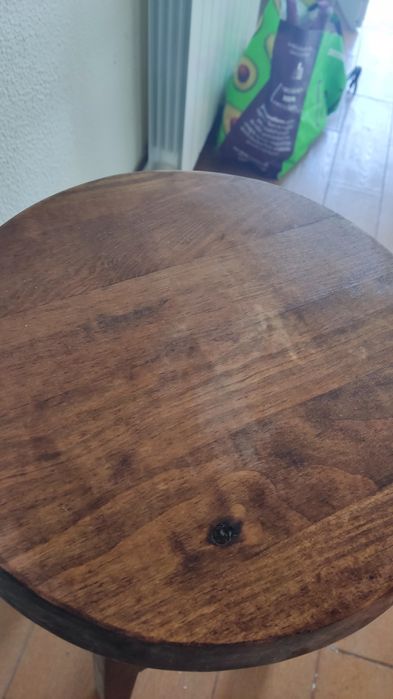 Vendo par de bancos em madeira