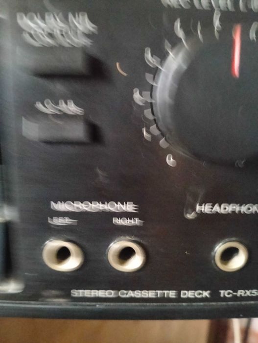 Sprzedam  magnetofon. Kasetowy Sony Tcrx55