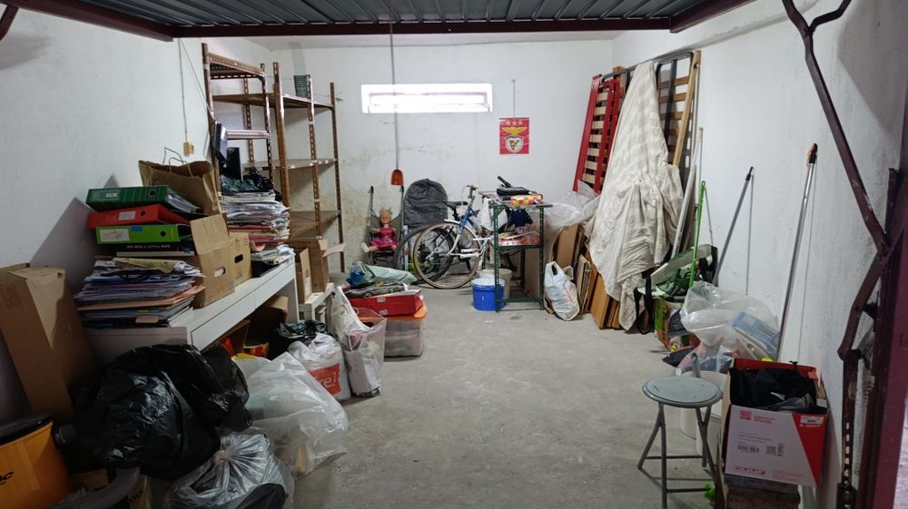 Garagem alhos vedros
