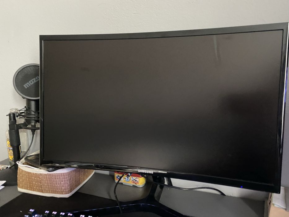 Monitor samsung 144hz uszkodzony