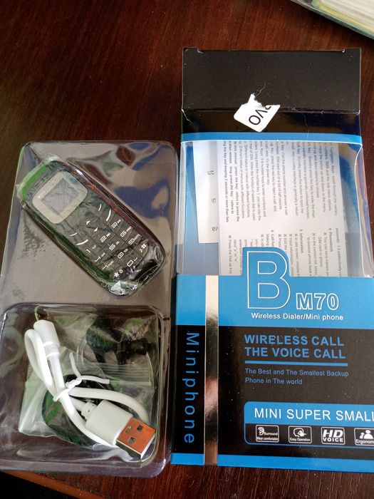 Мини мобильный телефон-гарнитура  на 2 сим карты