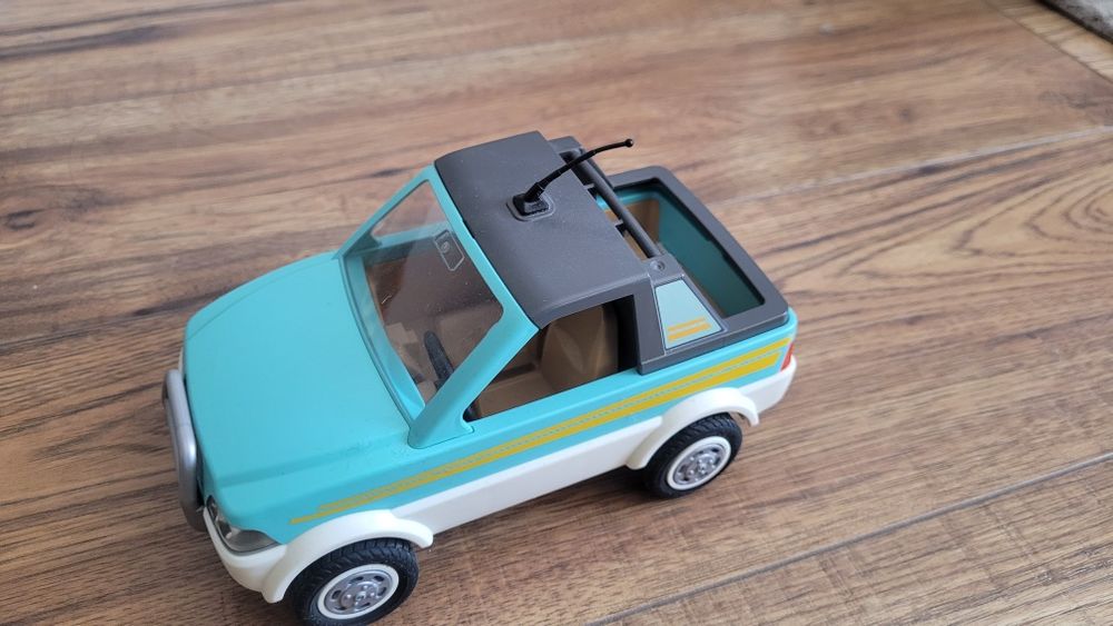 Samochód playmobil