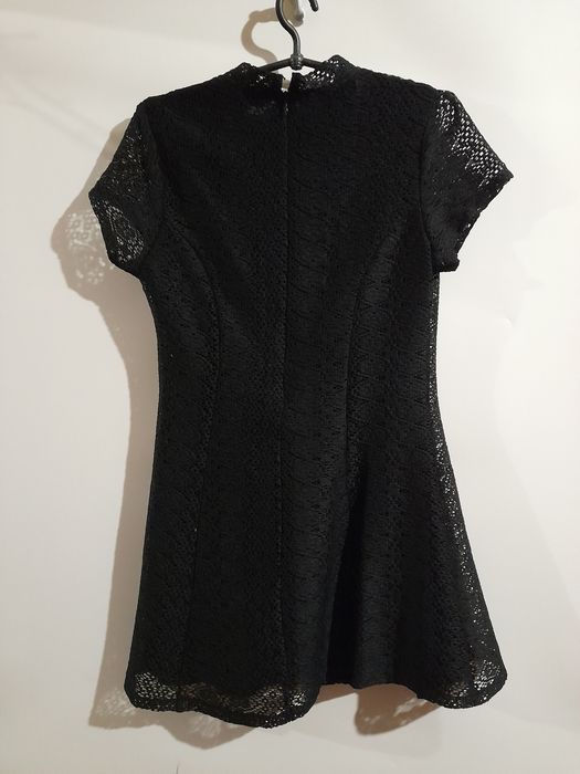 Zara Basic в ідеалі чорна мереживна міні-сукня р.М