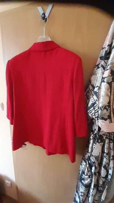 Czerwony żakiet 44/ 46