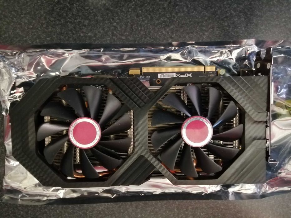 Placa Gráfica XFX AMD Radeon RX 580 GTS XXX Edition 8GB GDDR564737706073858121