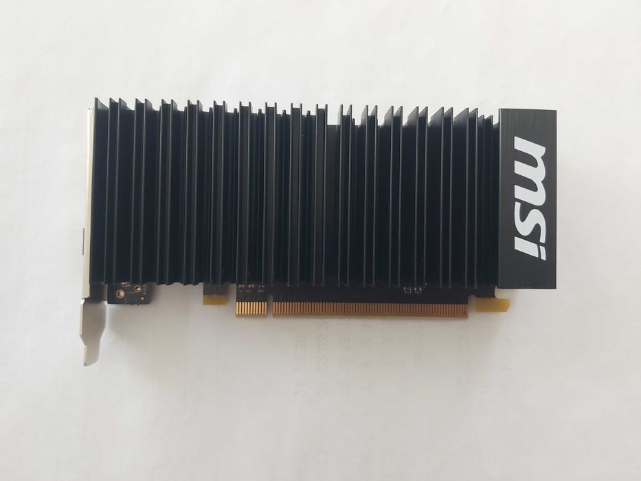 placa grafica msi gt 1030  4GB LP