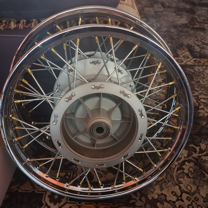 renowacja kół motocykl Zaplatanie centrowanie aquablast polerowanie