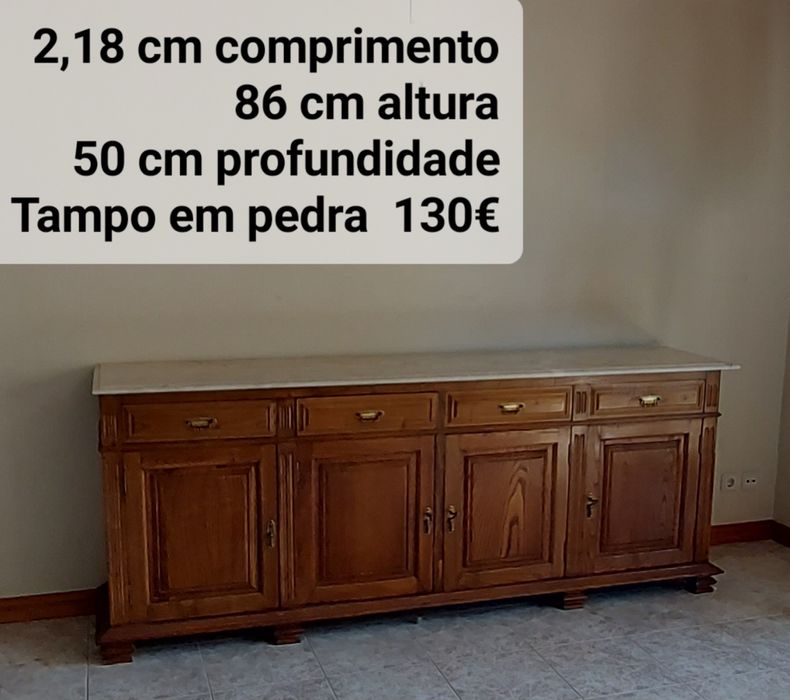 Aparador muito bonito 130€/ Candeeiro 20€/ Sofá 80€/ Espelho 20€/ Móvel 60€/ Mesa de abrir 40€