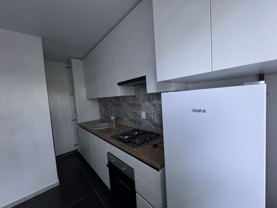 Продад 2к квартри с. Хотів