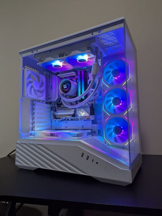 ТОП Комп'ютер Ryzen 5 9600X | DDR5 32GB 6000Mhz | M.2 SSD 1TB | White