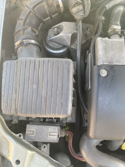Opel vektra 2.0 тді