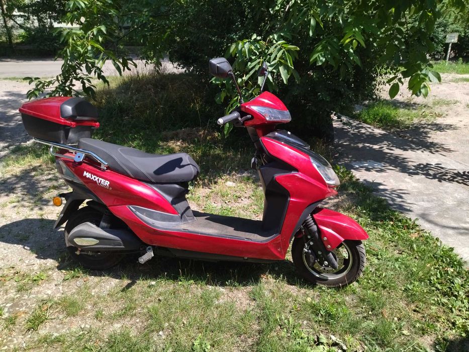 Продам ,электроскутер.