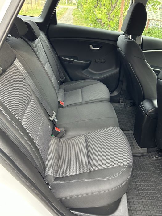 Hyundai i30 2015 універсал 1.4 дизель