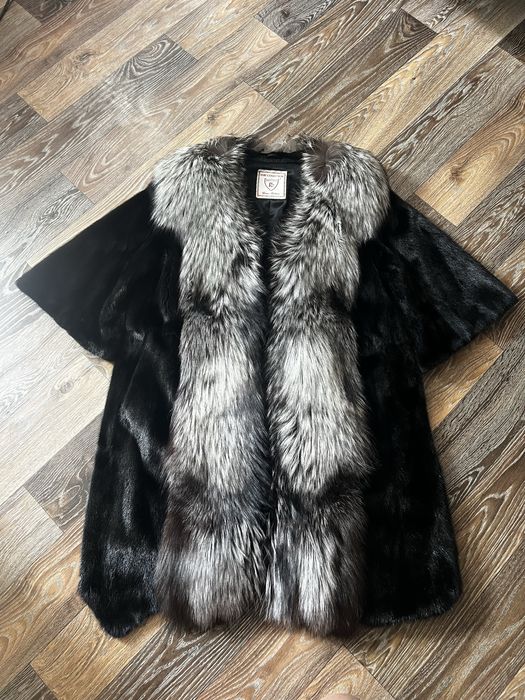 Новая! Натуральная норковая шуба с мехом чернобурки
