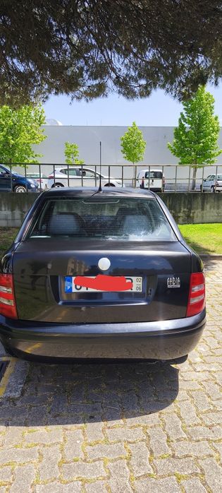 Skoda 2002 em bom estado
