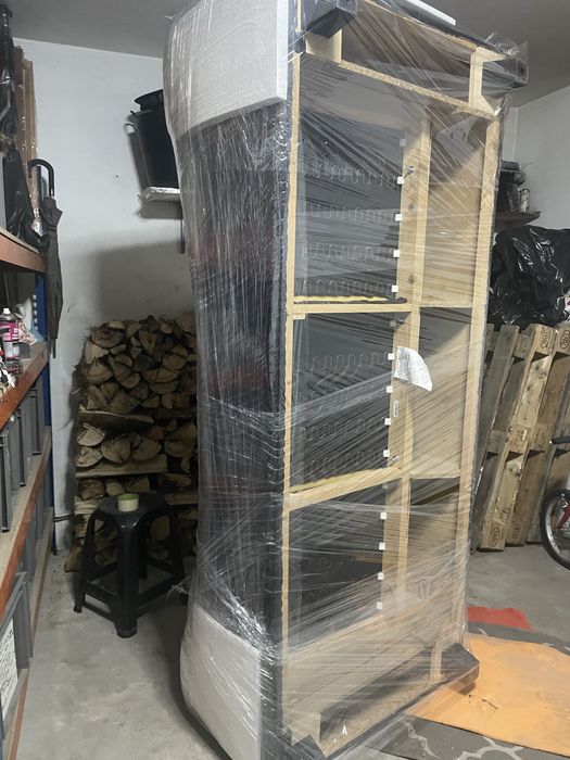 Sofá Preto em Pele como novo ( pouco uso)