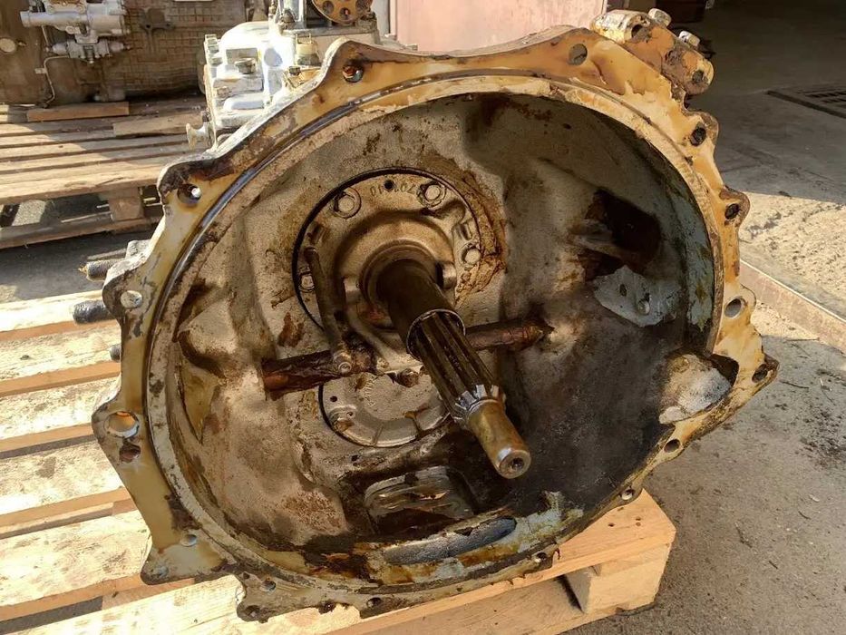 Коробка передеч  камаз