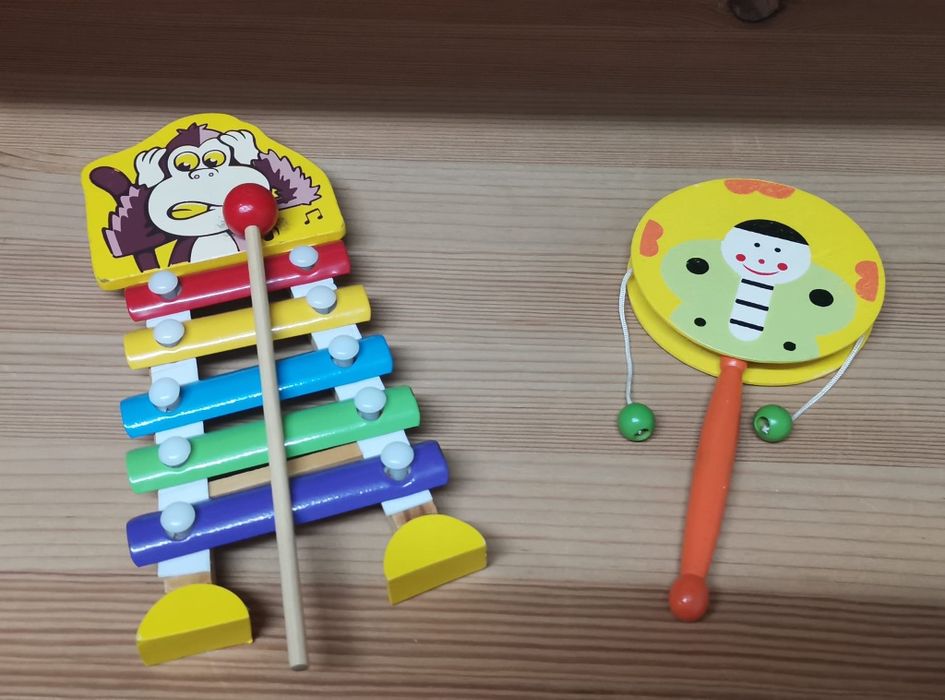 Brinquedos musicais bebé