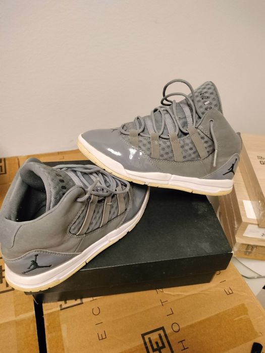 Tênis nike Jordan 33