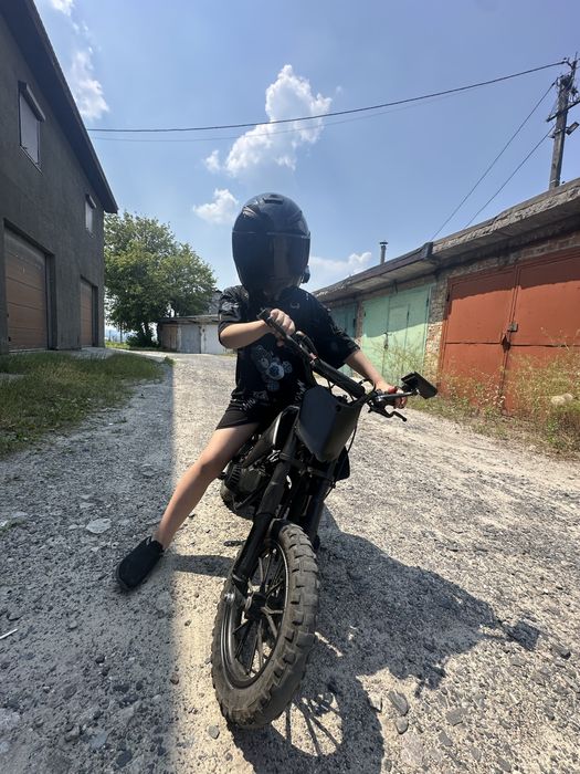 Продаю пит байк