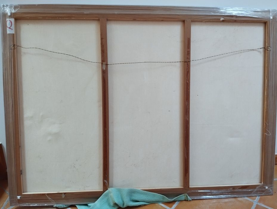 Tela pintada com moldura