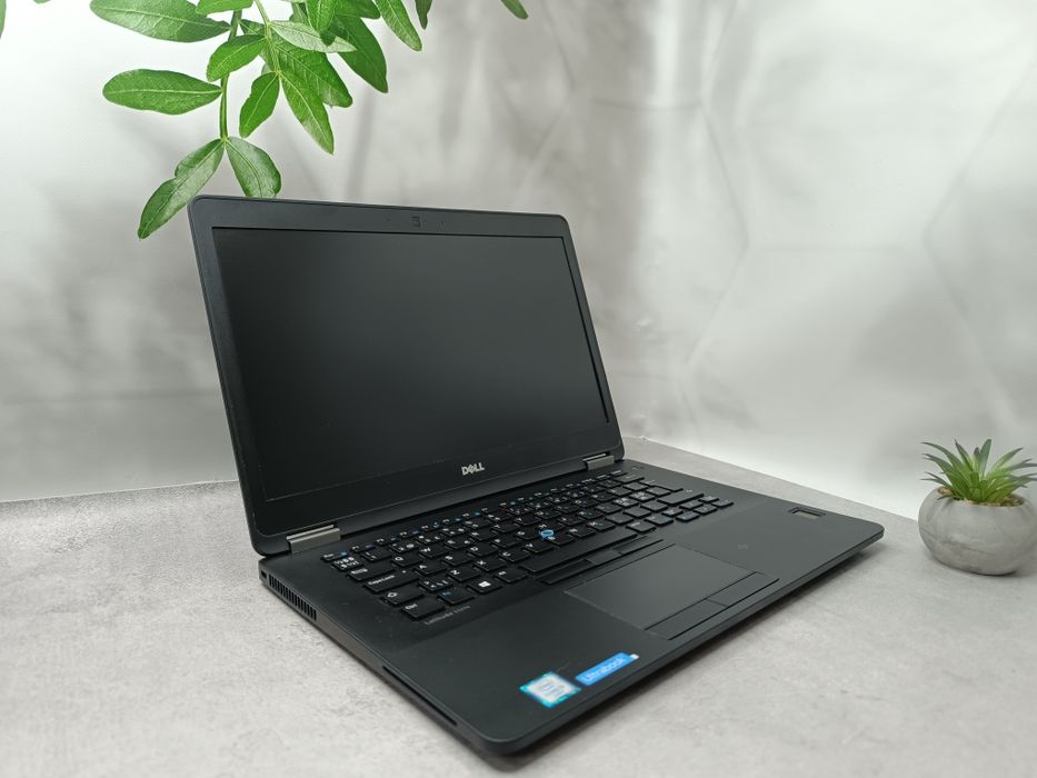Ноутбук Dell Latitude E7470 / i5-6300U / 8GB / 256GB SSD / 14" Full HD