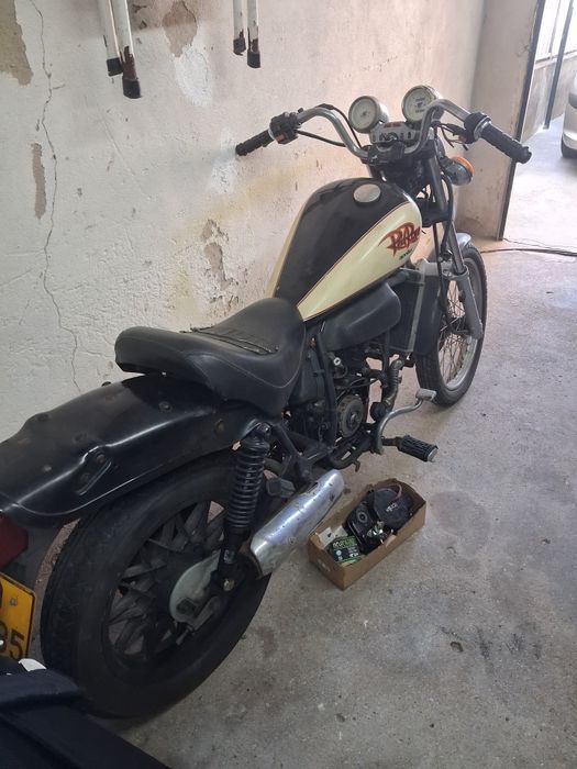 Aprilia Red Rose 50cc (Faça uma proposta)