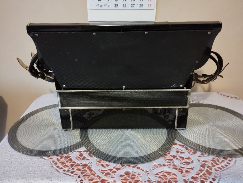 Akordeon Pigini Carbonari