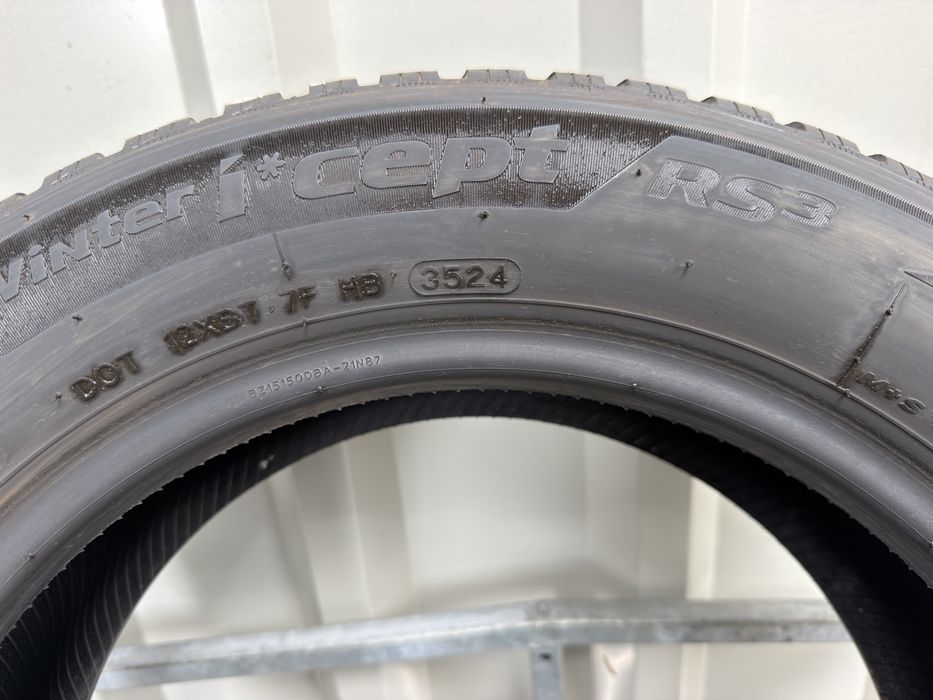 Opony zimowe Hankook 185/60/15 84T - 2024r. JAK NOWE!