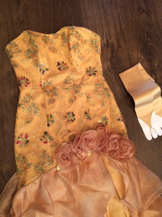 Чудова сукня на Випускний