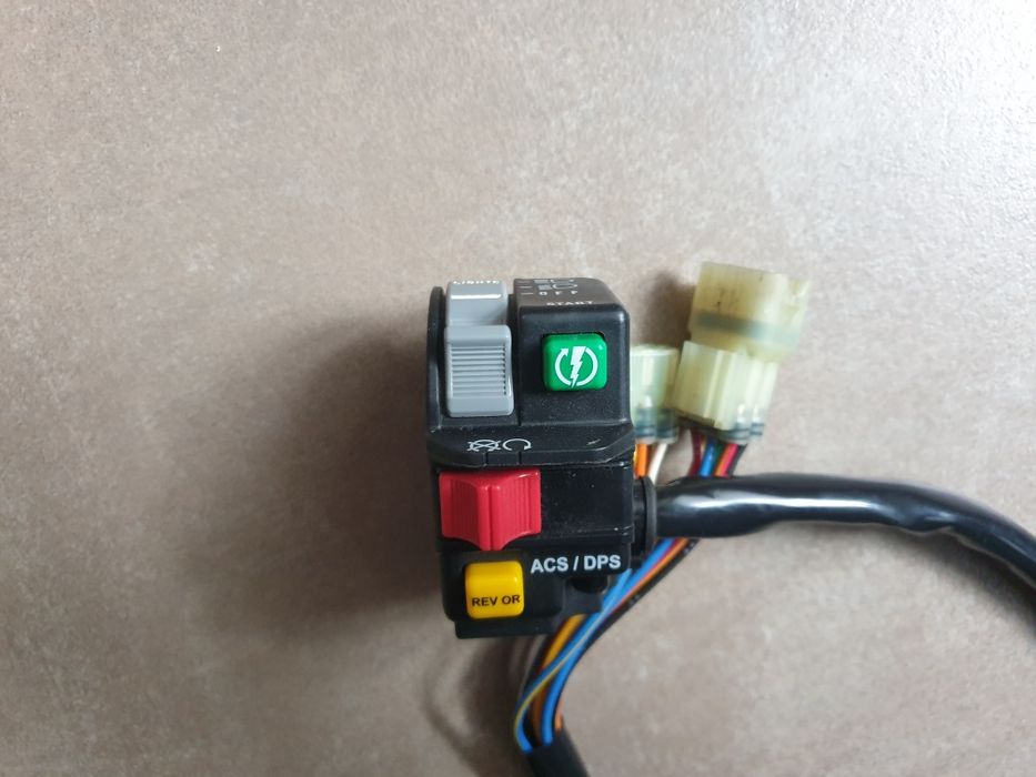 Przełącznik can am