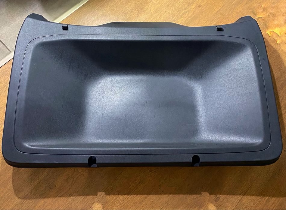 Обшивка дверей багажника Ford EcoSport 18-22