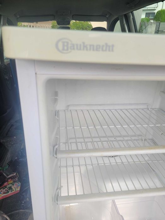 Lodówka Bauknecht mała
