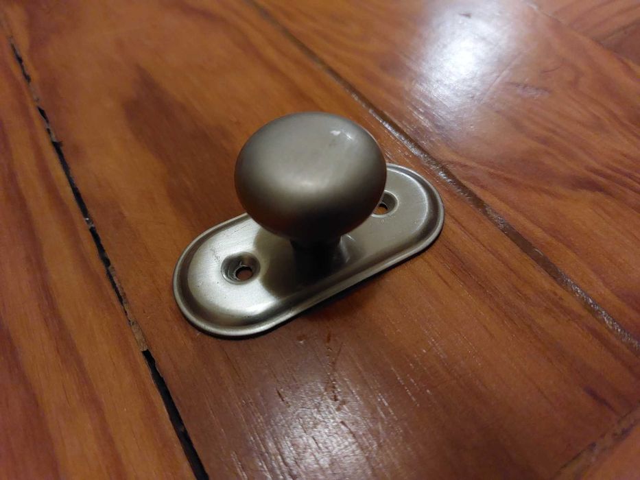 Puxadores para roupeiros ou móveis