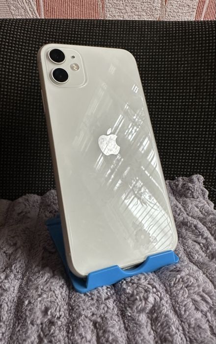 Продам Iphone 11