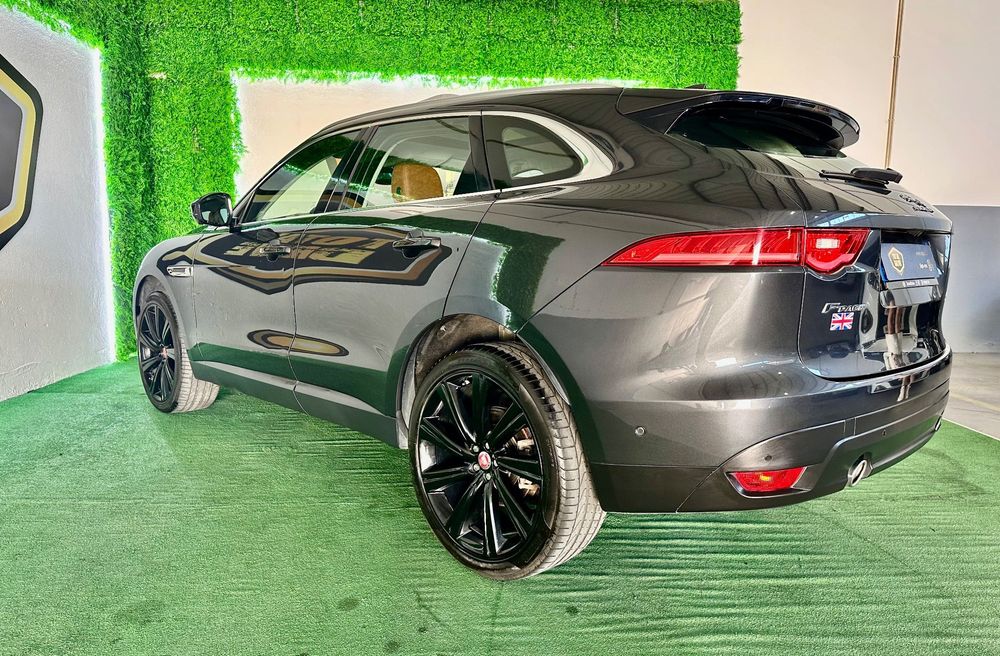 Jaguar F-Pace 3.0 TDV6 Prestige AWD Aut.