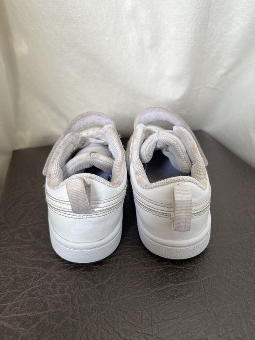Дитячі кросівки nike 19 см