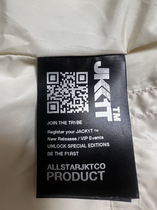 Продам новый пуховик