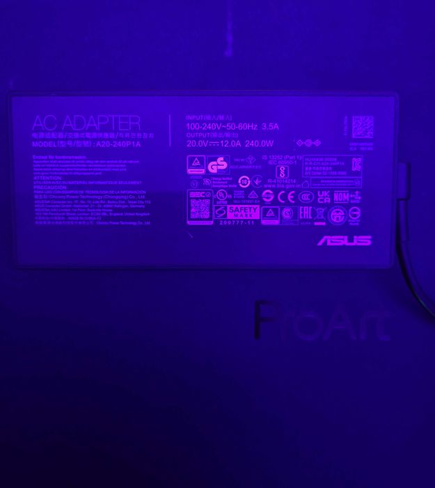 Laptop Asus ProArt 16" OLED dotyk