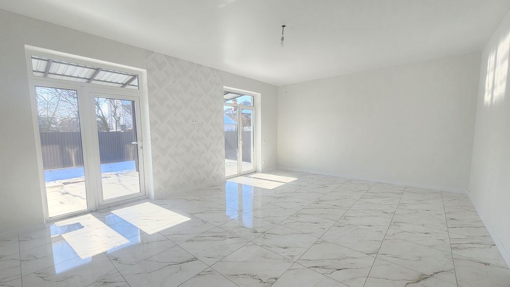 БУДИНОК 120 кв.м.з РЕМОНТОМ , Київський шлях 500 м