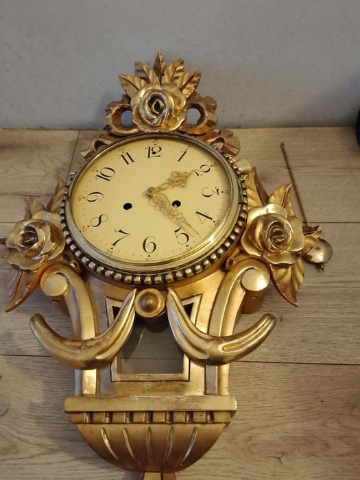 Piękny zegar 100 % sprawny