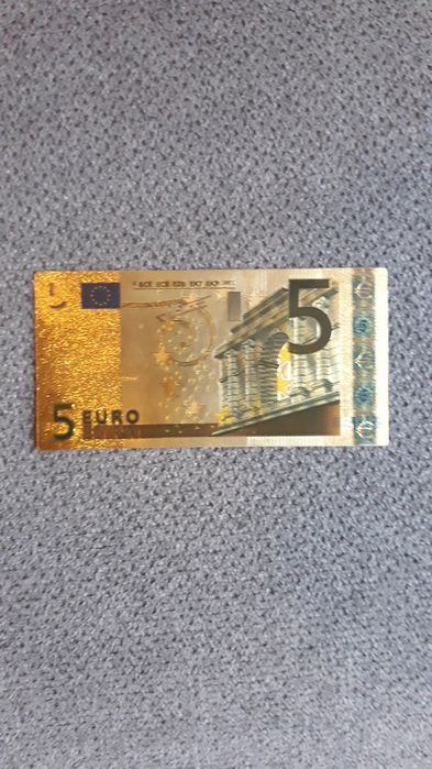 Notas de Euros  em pvc (portes incluídos em correio registado.