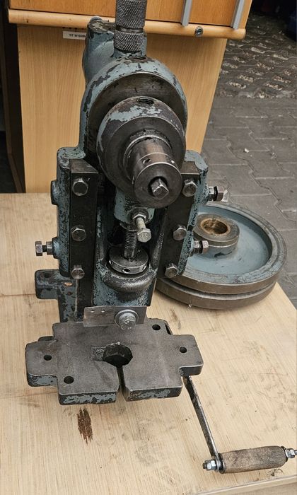 Prasa mimosrodowa,  praska 2T