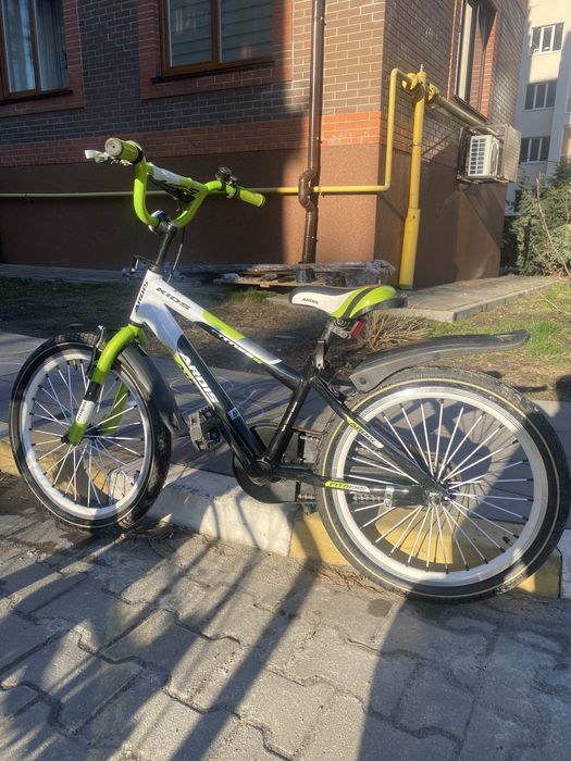 Продам дитячий велосипед.