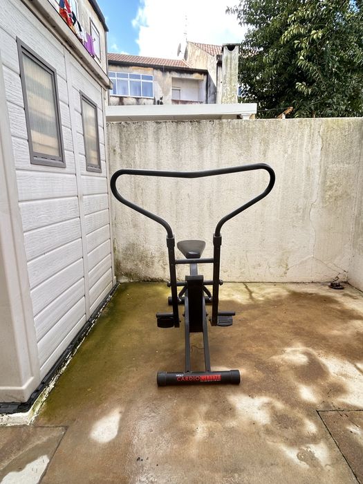 Maquina de Musculação