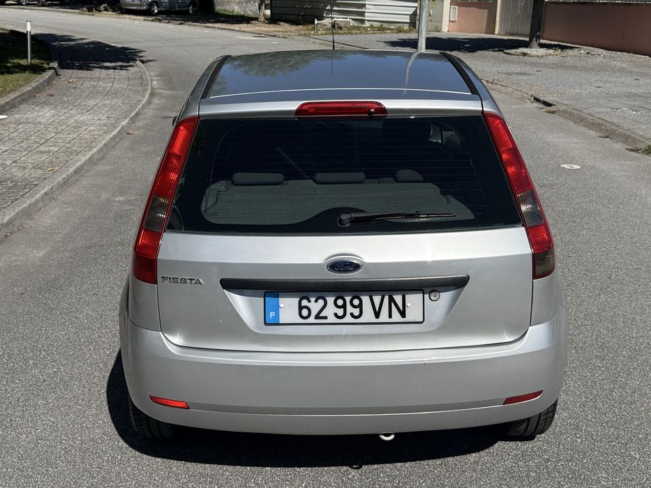 Ford Fiesta 1.25 excelente estado