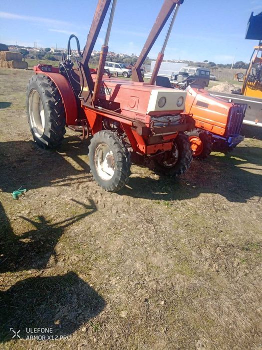 Fiat 55 cavalos com carregador frontal