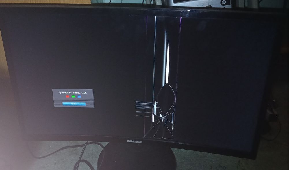 Монитор C SAMSUNG 24F390FHI