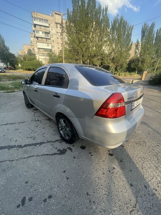 Chevrolet Aveo 2011 VIN KL1SF69YEBW100942 фото оголошення 3 з 5