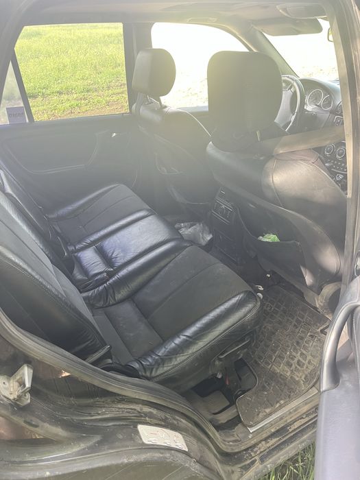 Mercedes Benz ML 270 ДИЗЕЛЬ 4х4